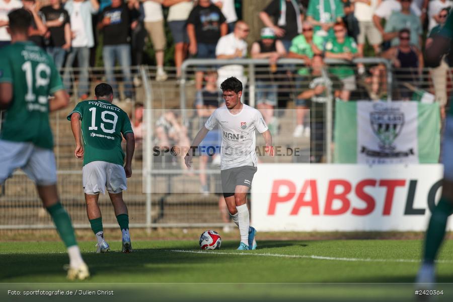 Willy-Sachs-Stadion, Schweinfurt, 19.07.2024, sport, action, Fussball, BFV, Regionalliga Bayern, 1. Spieltag, TSV, FCS, TSV Aubstadt, 1. FC Schweinfurt 1905 - Bild-ID: 2420364 Willy-Sachs-Stadion, Schweinfurt, 19.07.2024, sport, action, Fussball, BFV, Regionalliga Bayern, 1. Spieltag, TSV, FCS, TSV Aubstadt, 1. FC Schweinfurt 1905 - Bild-ID: 2420364