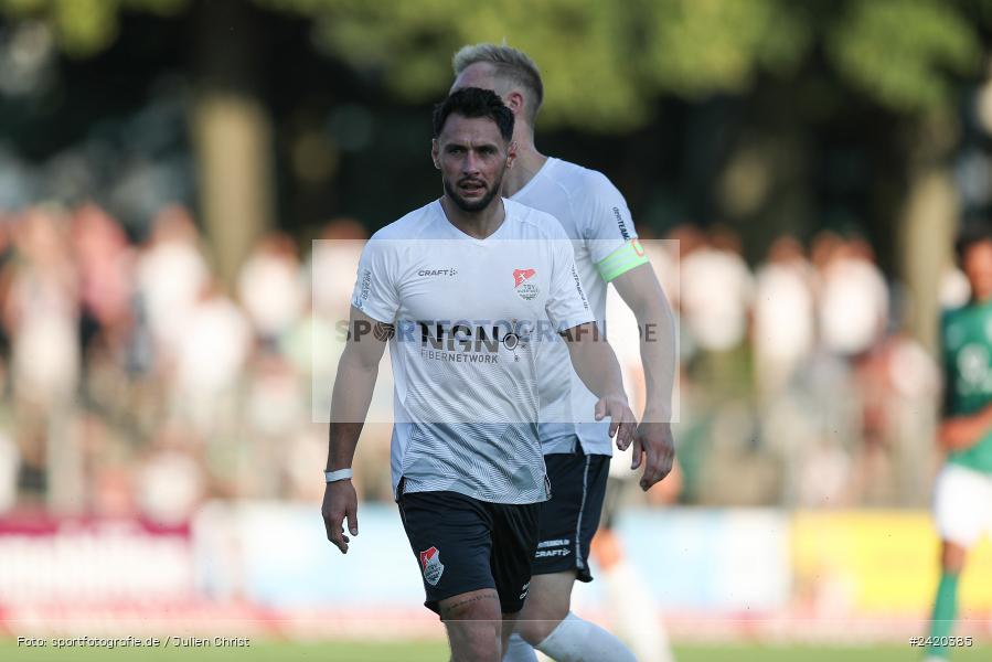 Willy-Sachs-Stadion, Schweinfurt, 19.07.2024, sport, action, Fussball, BFV, Regionalliga Bayern, 1. Spieltag, TSV, FCS, TSV Aubstadt, 1. FC Schweinfurt 1905 - Bild-ID: 2420385