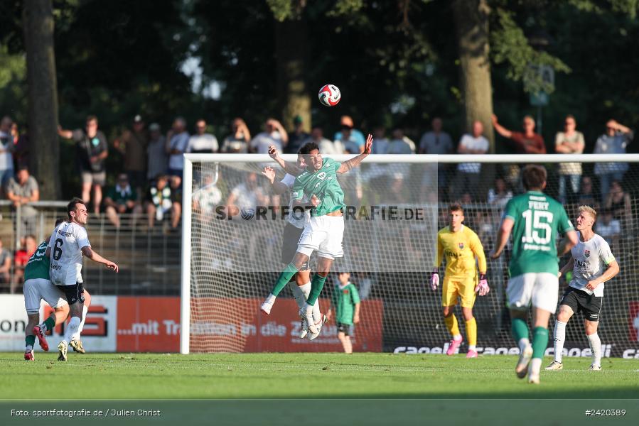 Willy-Sachs-Stadion, Schweinfurt, 19.07.2024, sport, action, Fussball, BFV, Regionalliga Bayern, 1. Spieltag, TSV, FCS, TSV Aubstadt, 1. FC Schweinfurt 1905 - Bild-ID: 2420389