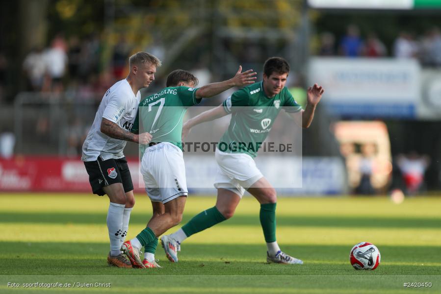 Willy-Sachs-Stadion, Schweinfurt, 19.07.2024, sport, action, Fussball, BFV, Regionalliga Bayern, 1. Spieltag, TSV, FCS, TSV Aubstadt, 1. FC Schweinfurt 1905 - Bild-ID: 2420450