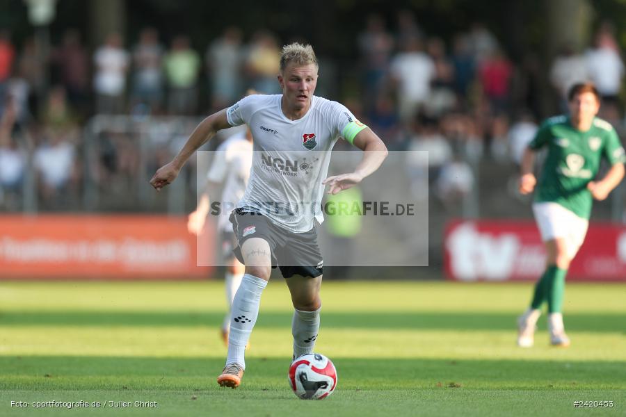 Willy-Sachs-Stadion, Schweinfurt, 19.07.2024, sport, action, Fussball, BFV, Regionalliga Bayern, 1. Spieltag, TSV, FCS, TSV Aubstadt, 1. FC Schweinfurt 1905 - Bild-ID: 2420453 Willy-Sachs-Stadion, Schweinfurt, 19.07.2024, sport, action, Fussball, BFV, Regionalliga Bayern, 1. Spieltag, TSV, FCS, TSV Aubstadt, 1. FC Schweinfurt 1905 - Bild-ID: 2420453