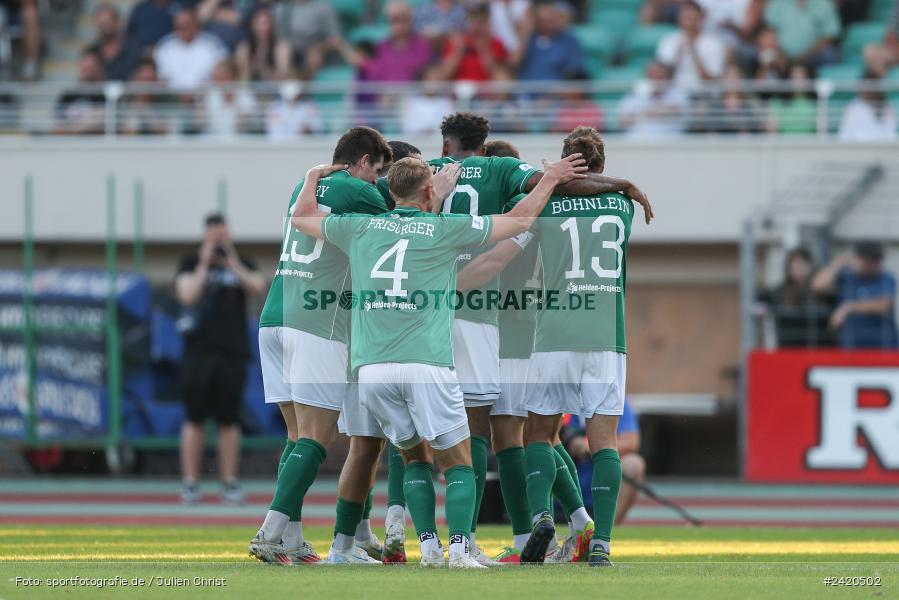 Willy-Sachs-Stadion, Schweinfurt, 19.07.2024, sport, action, Fussball, BFV, Regionalliga Bayern, 1. Spieltag, TSV, FCS, TSV Aubstadt, 1. FC Schweinfurt 1905 - Bild-ID: 2420502