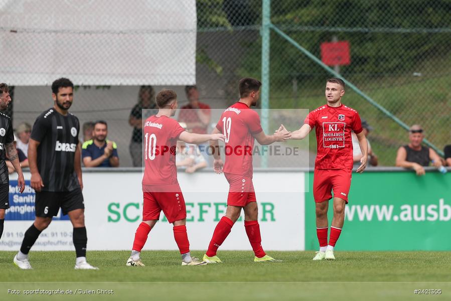 Kohlenberg-Arena, Fuchsstadt, 21.07.2024, sport, action, Fussball, BFV, 1. Spieltag, Landesliga Nordwest, TUS, FCF, TuS Frammersbach, 1. FC Fuchsstadt - Bild-ID: 2421305