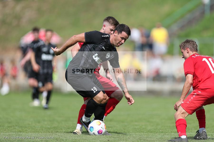 Kohlenberg-Arena, Fuchsstadt, 21.07.2024, sport, action, Fussball, BFV, 1. Spieltag, Landesliga Nordwest, TUS, FCF, TuS Frammersbach, 1. FC Fuchsstadt - Bild-ID: 2421329