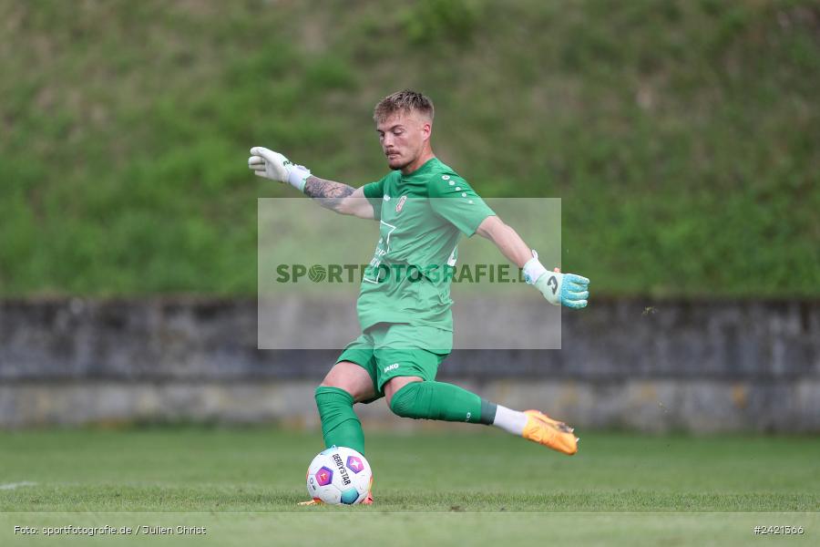 Kohlenberg-Arena, Fuchsstadt, 21.07.2024, sport, action, Fussball, BFV, 1. Spieltag, Landesliga Nordwest, TUS, FCF, TuS Frammersbach, 1. FC Fuchsstadt - Bild-ID: 2421366