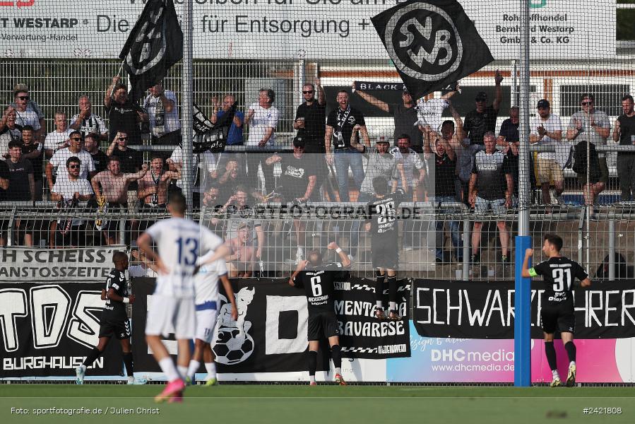 Stadion am Schönbusch, Aschaffenburg, 26.07.2024, sport, action, Fussball, BFV, 2. Spieltag, Regionalliga Bayern, SVW, SVA, SV Wacker Burghausen, SV Viktoria Aschaffenburg - Bild-ID: 2421808