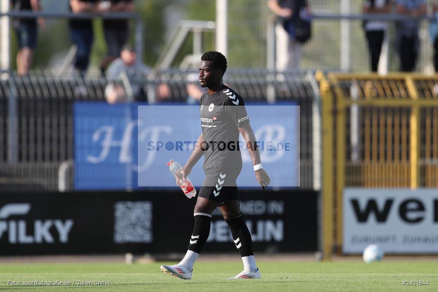 Stadion am Schönbusch, Aschaffenburg, 26.07.2024, sport, action, Fussball, BFV, 2. Spieltag, Regionalliga Bayern, SVW, SVA, SV Wacker Burghausen, SV Viktoria Aschaffenburg - Bild-ID: 2421844