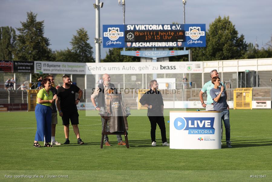 Stadion am Schönbusch, Aschaffenburg, 26.07.2024, sport, action, Fussball, BFV, 2. Spieltag, Regionalliga Bayern, SVW, SVA, SV Wacker Burghausen, SV Viktoria Aschaffenburg - Bild-ID: 2421847
