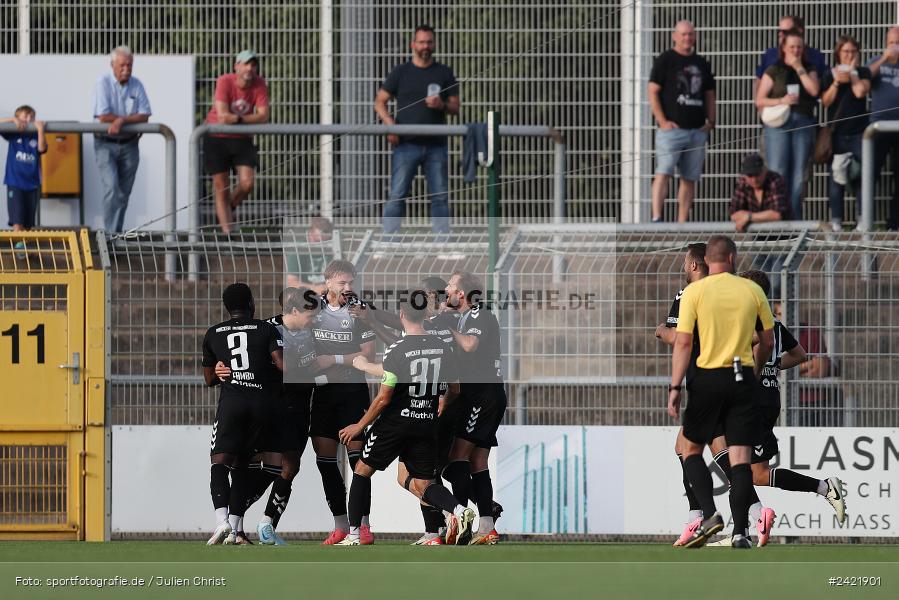 Stadion am Schönbusch, Aschaffenburg, 26.07.2024, sport, action, Fussball, BFV, 2. Spieltag, Regionalliga Bayern, SVW, SVA, SV Wacker Burghausen, SV Viktoria Aschaffenburg - Bild-ID: 2421901