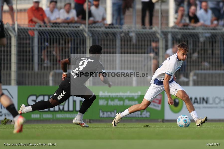 Stadion am Schönbusch, Aschaffenburg, 26.07.2024, sport, action, Fussball, BFV, 2. Spieltag, Regionalliga Bayern, SVW, SVA, SV Wacker Burghausen, SV Viktoria Aschaffenburg - Bild-ID: 2421931 Stadion am Schönbusch, Aschaffenburg, 26.07.2024, sport, action, Fussball, BFV, 2. Spieltag, Regionalliga Bayern, SVW, SVA, SV Wacker Burghausen, SV Viktoria Aschaffenburg - Bild-ID: 2421931