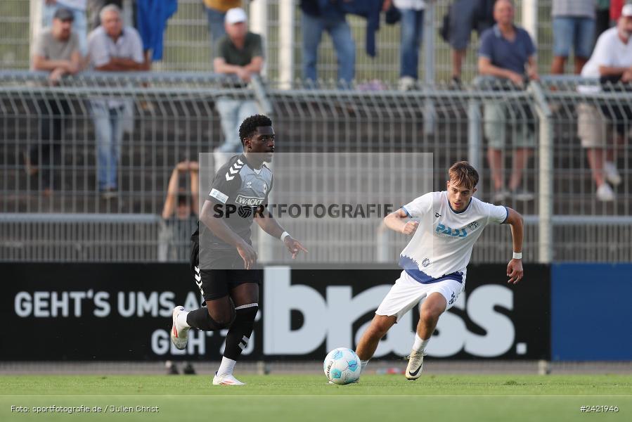 Stadion am Schönbusch, Aschaffenburg, 26.07.2024, sport, action, Fussball, BFV, 2. Spieltag, Regionalliga Bayern, SVW, SVA, SV Wacker Burghausen, SV Viktoria Aschaffenburg - Bild-ID: 2421946