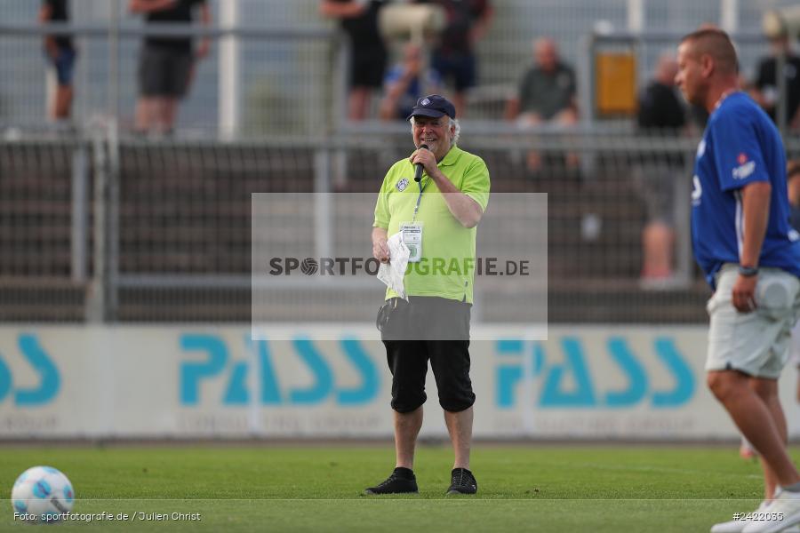 sport, action, Stadion am Schönbusch, SVW, SVA, SV Wacker Burghausen, SV Viktoria Aschaffenburg, Regionalliga Bayern, Fussball, BFV, Aschaffenburg, 26.07.2024, 2. Spieltag - Bild-ID: 2422035