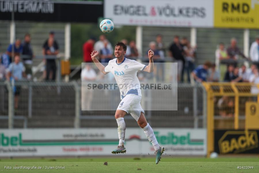sport, action, Stadion am Schönbusch, SVW, SVA, SV Wacker Burghausen, SV Viktoria Aschaffenburg, Regionalliga Bayern, Fussball, BFV, Aschaffenburg, 26.07.2024, 2. Spieltag - Bild-ID: 2422099