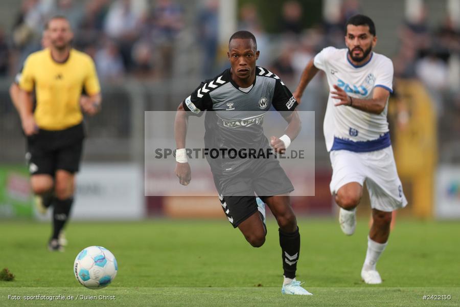 sport, action, Stadion am Schönbusch, SVW, SVA, SV Wacker Burghausen, SV Viktoria Aschaffenburg, Regionalliga Bayern, Fussball, BFV, Aschaffenburg, 26.07.2024, 2. Spieltag - Bild-ID: 2422130