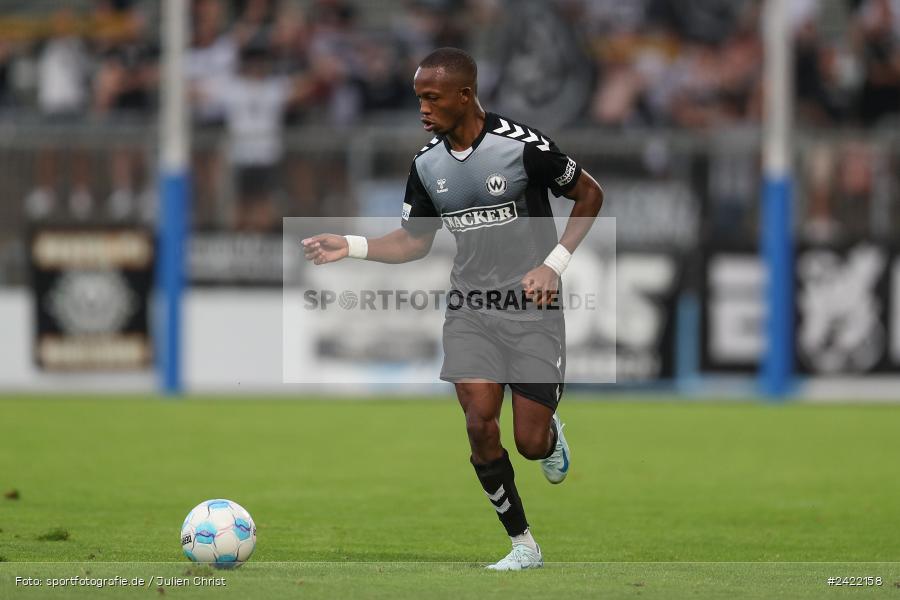 sport, action, Stadion am Schönbusch, SVW, SVA, SV Wacker Burghausen, SV Viktoria Aschaffenburg, Regionalliga Bayern, Fussball, BFV, Aschaffenburg, 26.07.2024, 2. Spieltag - Bild-ID: 2422158