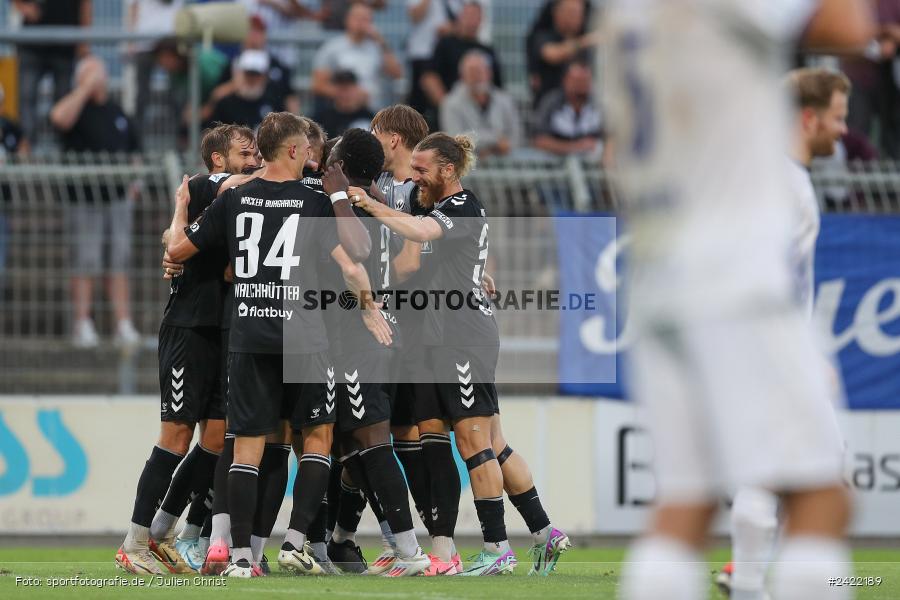 sport, action, Stadion am Schönbusch, SVW, SVA, SV Wacker Burghausen, SV Viktoria Aschaffenburg, Regionalliga Bayern, Fussball, BFV, Aschaffenburg, 26.07.2024, 2. Spieltag - Bild-ID: 2422189