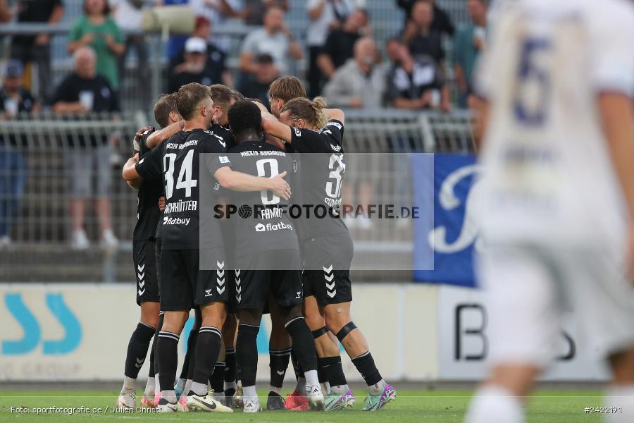 sport, action, Stadion am Schönbusch, SVW, SVA, SV Wacker Burghausen, SV Viktoria Aschaffenburg, Regionalliga Bayern, Fussball, BFV, Aschaffenburg, 26.07.2024, 2. Spieltag - Bild-ID: 2422191