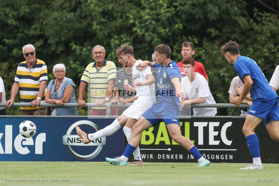 Fundamentum Sportpark, Karlburg, 31.07.2024, sport, action, Fussball, BFV, 3. Spieltag, Bayernliga Nord, WFV, TSV, Würzburger FV 04, TSV Karlburg - Bild-ID: 2422951