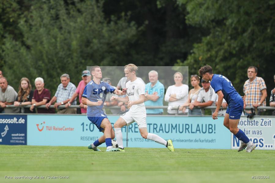 Fundamentum Sportpark, Karlburg, 31.07.2024, sport, action, Fussball, BFV, 3. Spieltag, Bayernliga Nord, WFV, TSV, Würzburger FV 04, TSV Karlburg - Bild-ID: 2423004