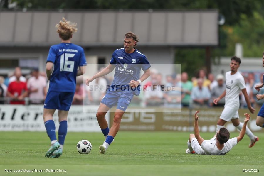Fundamentum Sportpark, Karlburg, 31.07.2024, sport, action, Fussball, BFV, 3. Spieltag, Bayernliga Nord, WFV, TSV, Würzburger FV 04, TSV Karlburg - Bild-ID: 2423021