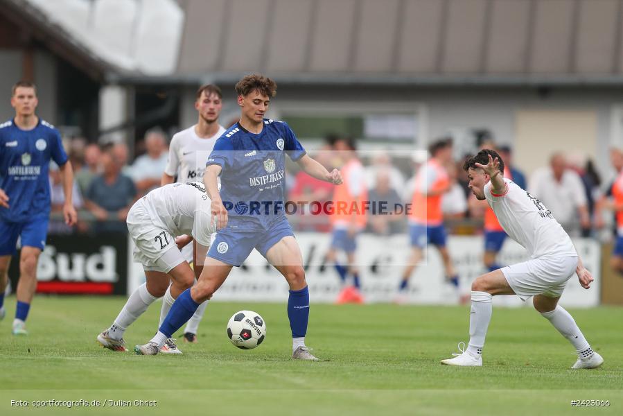 Fundamentum Sportpark, Karlburg, 31.07.2024, sport, action, Fussball, BFV, 3. Spieltag, Bayernliga Nord, WFV, TSV, Würzburger FV 04, TSV Karlburg - Bild-ID: 2423066