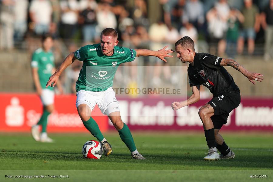 Willy-Sachs-Stadion, Schweinfurt, 02.08.2024, sport, action, Fussball, BFV, 3. Spieltag, Regionalliga Bayern, TSV, FCS, TSV Buchbach, 1. FC Schweinfurt 1905 - Bild-ID: 2423520