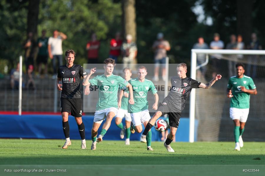 Willy-Sachs-Stadion, Schweinfurt, 02.08.2024, sport, action, Fussball, BFV, 3. Spieltag, Regionalliga Bayern, TSV, FCS, TSV Buchbach, 1. FC Schweinfurt 1905 - Bild-ID: 2423544