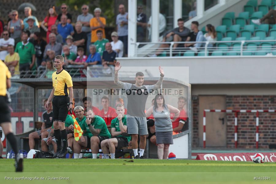 Willy-Sachs-Stadion, Schweinfurt, 02.08.2024, sport, action, Fussball, BFV, 3. Spieltag, Regionalliga Bayern, TSV, FCS, TSV Buchbach, 1. FC Schweinfurt 1905 - Bild-ID: 2423591