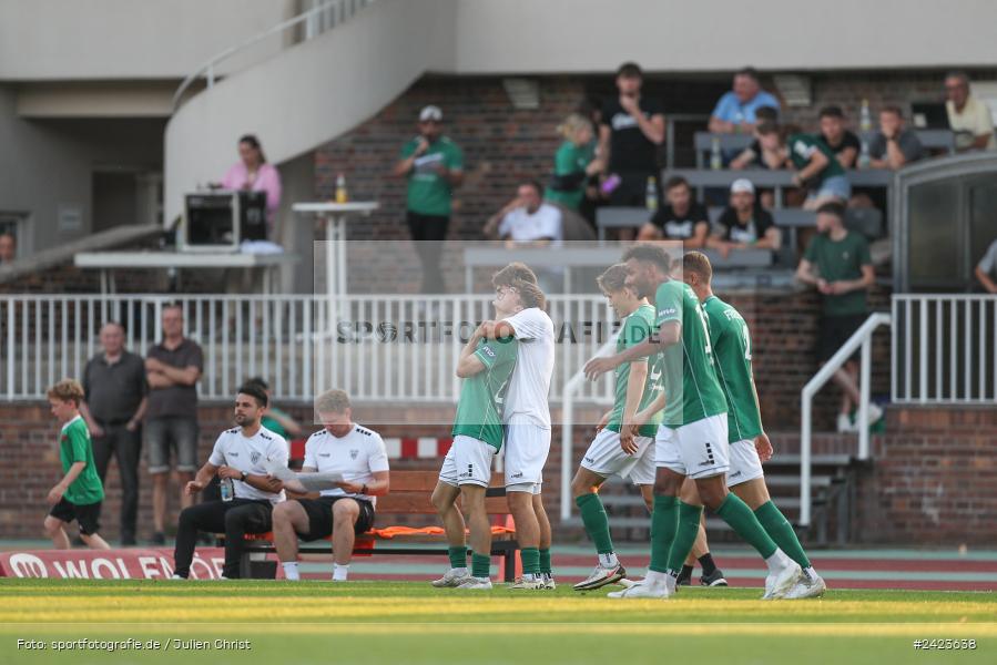 Willy-Sachs-Stadion, Schweinfurt, 02.08.2024, sport, action, Fussball, BFV, 3. Spieltag, Regionalliga Bayern, TSV, FCS, TSV Buchbach, 1. FC Schweinfurt 1905 - Bild-ID: 2423638