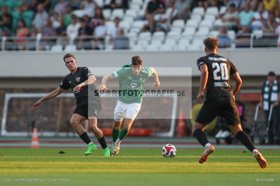 Willy-Sachs-Stadion, Schweinfurt, 02.08.2024, sport, action, Fussball, BFV, 3. Spieltag, Regionalliga Bayern, TSV, FCS, TSV Buchbach, 1. FC Schweinfurt 1905 - Bild-ID: 2423688