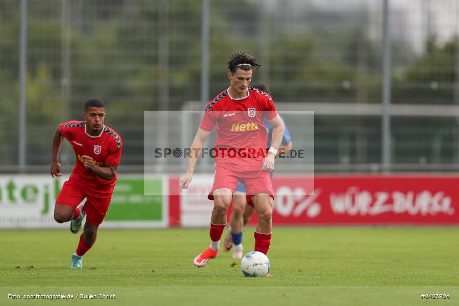 Sepp-Endres-Sportanlage, Würzburg, 03.08.2024, sport, action, Fussball, BFV, 4. Spieltag, Bayernliga Nord, SSV, WFV, SSV Jahn Regensburg II (U21), Würzburger FV 04 - Bild-ID: 2423926 Sepp-Endres-Sportanlage, Würzburg, 03.08.2024, sport, action, Fussball, BFV, 4. Spieltag, Bayernliga Nord, SSV, WFV, SSV Jahn Regensburg II (U21), Würzburger FV 04 - Bild-ID: 2423926