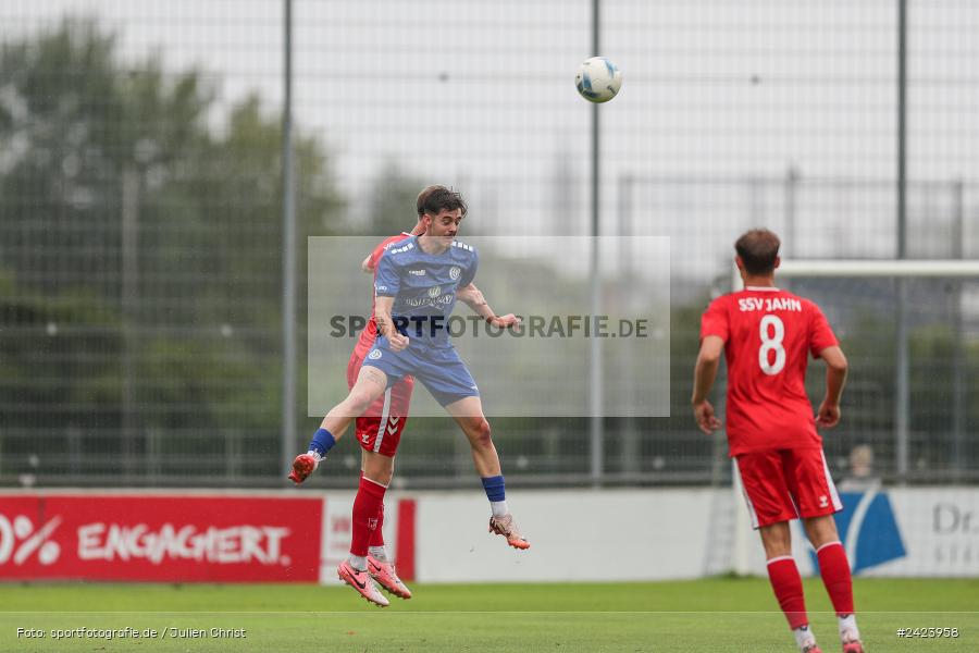 Sepp-Endres-Sportanlage, Würzburg, 03.08.2024, sport, action, Fussball, BFV, 4. Spieltag, Bayernliga Nord, SSV, WFV, SSV Jahn Regensburg II (U21), Würzburger FV 04 - Bild-ID: 2423958