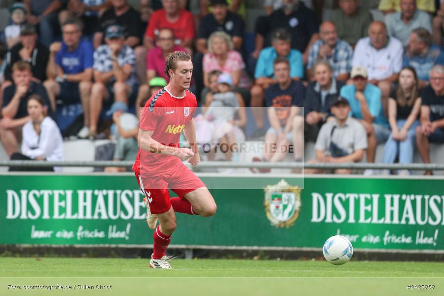 Sepp-Endres-Sportanlage, Würzburg, 03.08.2024, sport, action, Fussball, BFV, 4. Spieltag, Bayernliga Nord, SSV, WFV, SSV Jahn Regensburg II (U21), Würzburger FV 04 - Bild-ID: 2423959