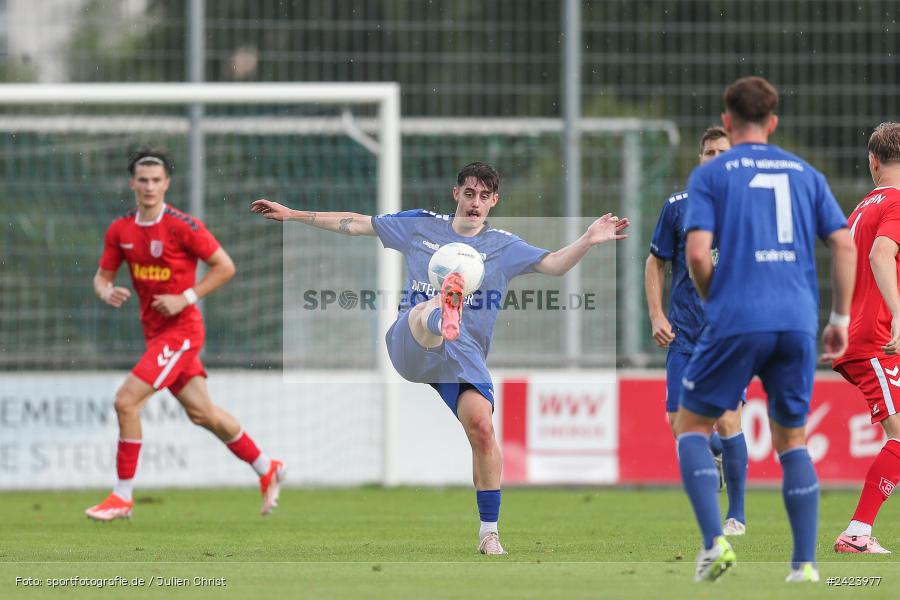 Sepp-Endres-Sportanlage, Würzburg, 03.08.2024, sport, action, Fussball, BFV, 4. Spieltag, Bayernliga Nord, SSV, WFV, SSV Jahn Regensburg II (U21), Würzburger FV 04 - Bild-ID: 2423977