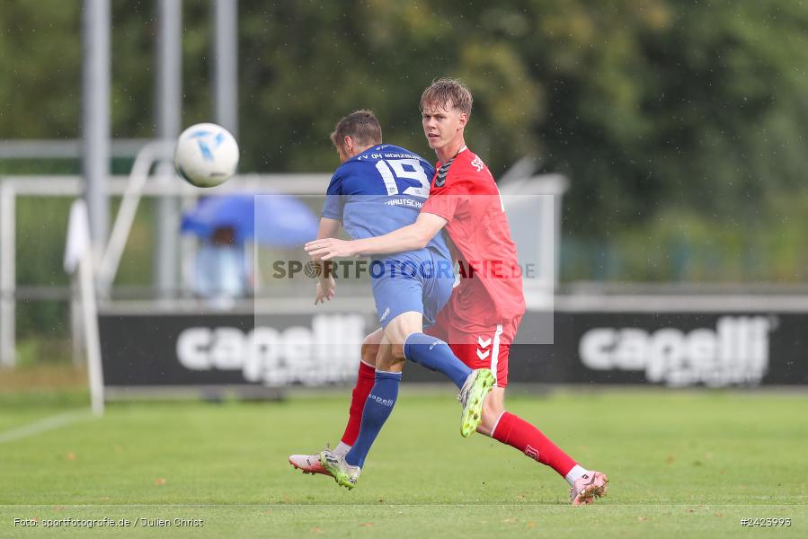 Sepp-Endres-Sportanlage, Würzburg, 03.08.2024, sport, action, Fussball, BFV, 4. Spieltag, Bayernliga Nord, SSV, WFV, SSV Jahn Regensburg II (U21), Würzburger FV 04 - Bild-ID: 2423993