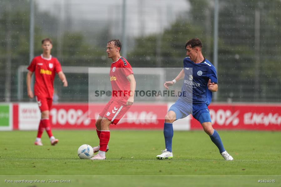Sepp-Endres-Sportanlage, Würzburg, 03.08.2024, sport, action, Fussball, BFV, 4. Spieltag, Bayernliga Nord, SSV, WFV, SSV Jahn Regensburg II (U21), Würzburger FV 04 - Bild-ID: 2424015