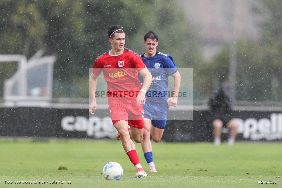 Sepp-Endres-Sportanlage, Würzburg, 03.08.2024, sport, action, Fussball, BFV, 4. Spieltag, Bayernliga Nord, SSV, WFV, SSV Jahn Regensburg II (U21), Würzburger FV 04 - Bild-ID: 2424026