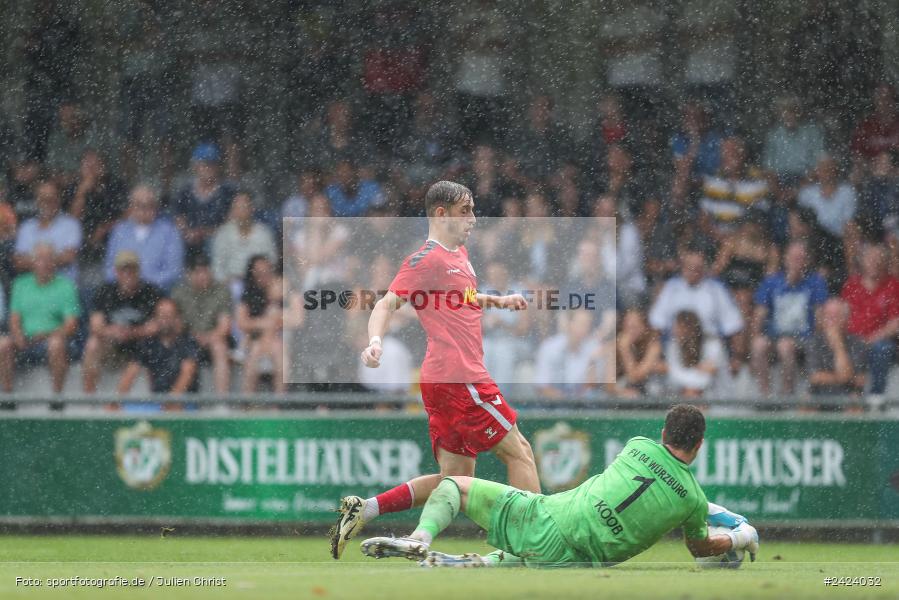 Sepp-Endres-Sportanlage, Würzburg, 03.08.2024, sport, action, Fussball, BFV, 4. Spieltag, Bayernliga Nord, SSV, WFV, SSV Jahn Regensburg II (U21), Würzburger FV 04 - Bild-ID: 2424032
