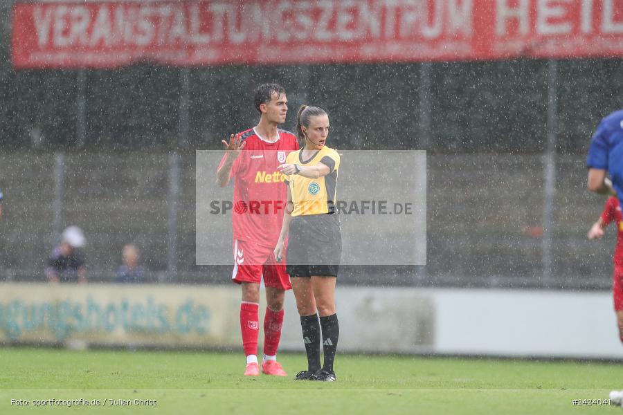 Sepp-Endres-Sportanlage, Würzburg, 03.08.2024, sport, action, Fussball, BFV, 4. Spieltag, Bayernliga Nord, SSV, WFV, SSV Jahn Regensburg II (U21), Würzburger FV 04 - Bild-ID: 2424041