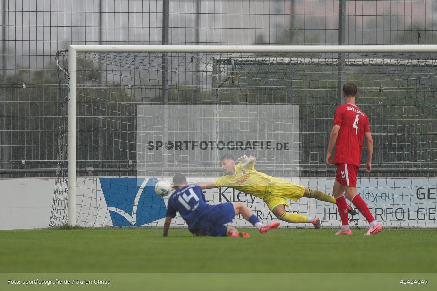 Sepp-Endres-Sportanlage, Würzburg, 03.08.2024, sport, action, Fussball, BFV, 4. Spieltag, Bayernliga Nord, SSV, WFV, SSV Jahn Regensburg II (U21), Würzburger FV 04 - Bild-ID: 2424049