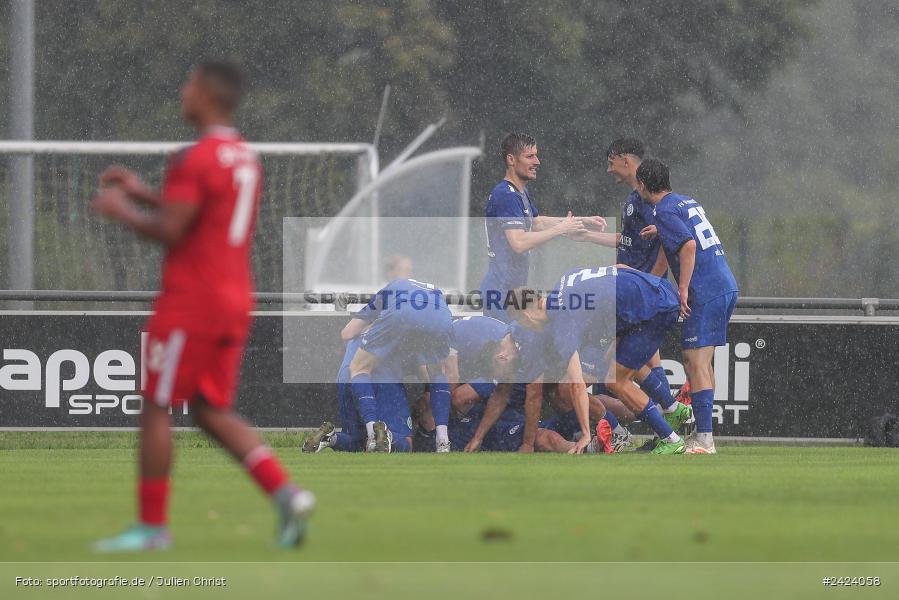 Sepp-Endres-Sportanlage, Würzburg, 03.08.2024, sport, action, Fussball, BFV, 4. Spieltag, Bayernliga Nord, SSV, WFV, SSV Jahn Regensburg II (U21), Würzburger FV 04 - Bild-ID: 2424058