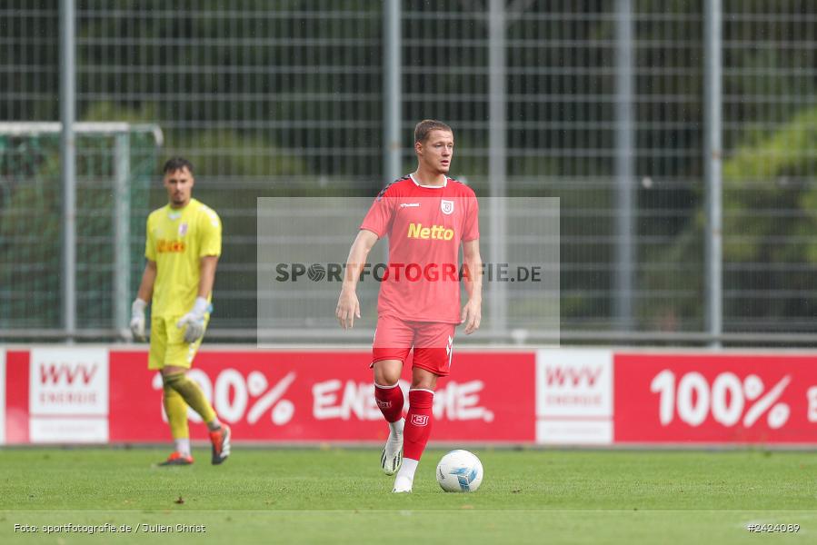 Sepp-Endres-Sportanlage, Würzburg, 03.08.2024, sport, action, Fussball, BFV, 4. Spieltag, Bayernliga Nord, SSV, WFV, SSV Jahn Regensburg II (U21), Würzburger FV 04 - Bild-ID: 2424089