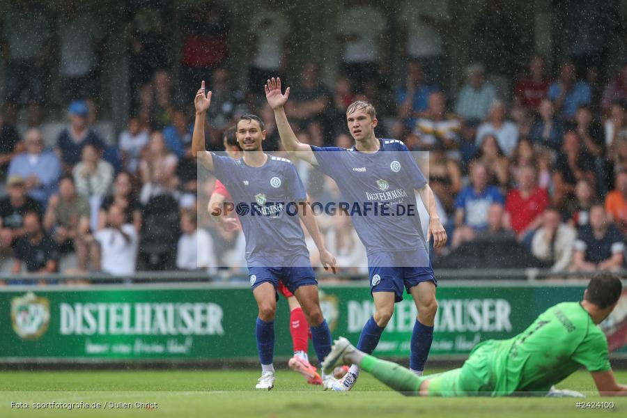 Sepp-Endres-Sportanlage, Würzburg, 03.08.2024, sport, action, Fussball, BFV, 4. Spieltag, Bayernliga Nord, SSV, WFV, SSV Jahn Regensburg II (U21), Würzburger FV 04 - Bild-ID: 2424100