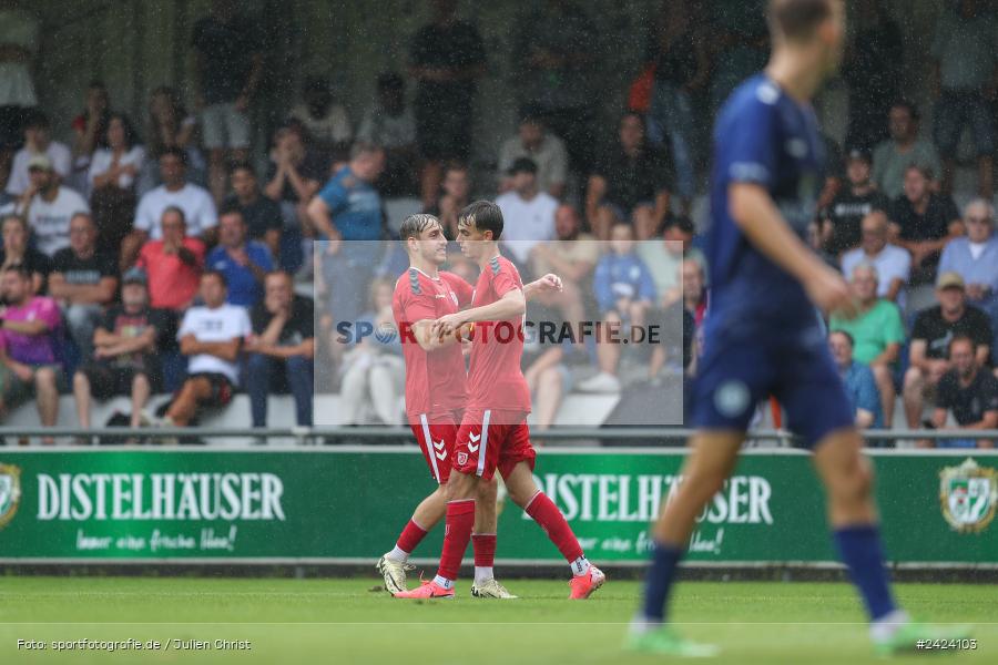 Sepp-Endres-Sportanlage, Würzburg, 03.08.2024, sport, action, Fussball, BFV, 4. Spieltag, Bayernliga Nord, SSV, WFV, SSV Jahn Regensburg II (U21), Würzburger FV 04 - Bild-ID: 2424103