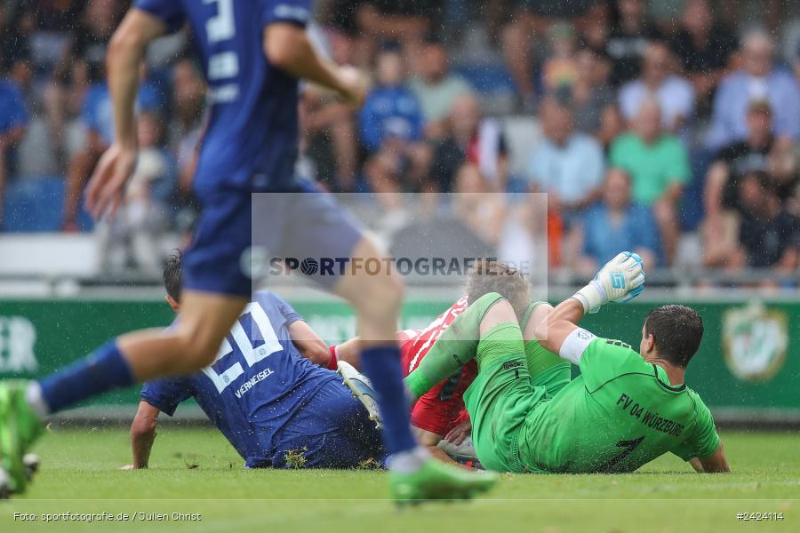 Sepp-Endres-Sportanlage, Würzburg, 03.08.2024, sport, action, Fussball, BFV, 4. Spieltag, Bayernliga Nord, SSV, WFV, SSV Jahn Regensburg II (U21), Würzburger FV 04 - Bild-ID: 2424114
