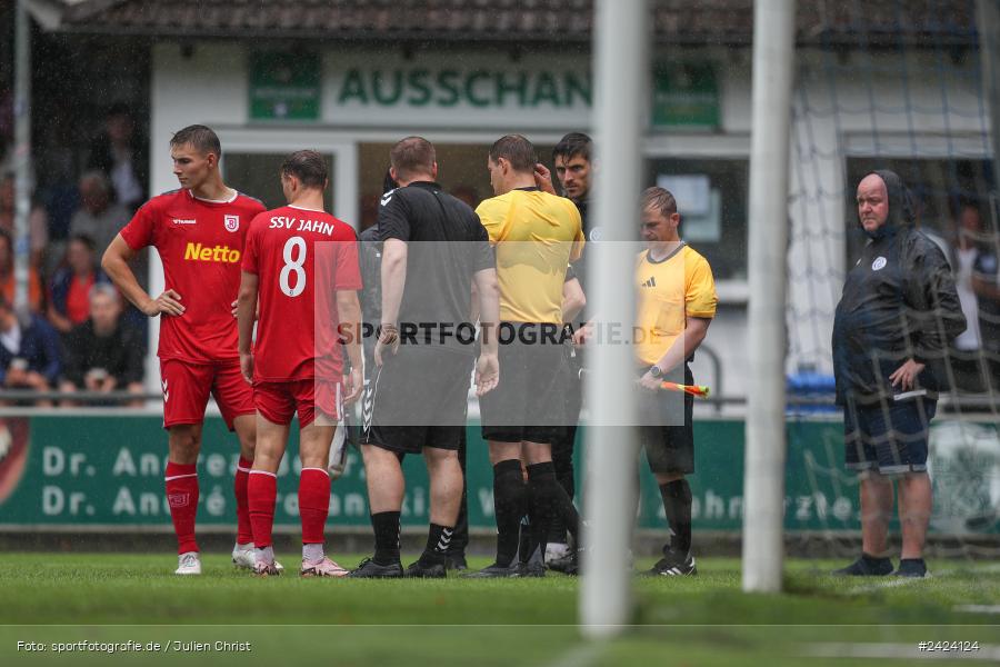 Sepp-Endres-Sportanlage, Würzburg, 03.08.2024, sport, action, Fussball, BFV, 4. Spieltag, Bayernliga Nord, SSV, WFV, SSV Jahn Regensburg II (U21), Würzburger FV 04 - Bild-ID: 2424124