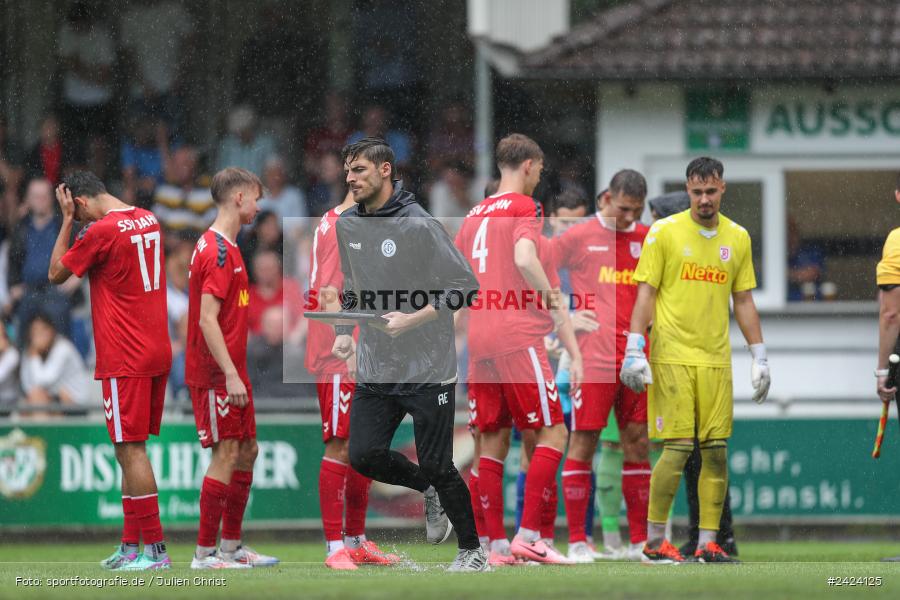Sepp-Endres-Sportanlage, Würzburg, 03.08.2024, sport, action, Fussball, BFV, 4. Spieltag, Bayernliga Nord, SSV, WFV, SSV Jahn Regensburg II (U21), Würzburger FV 04 - Bild-ID: 2424125