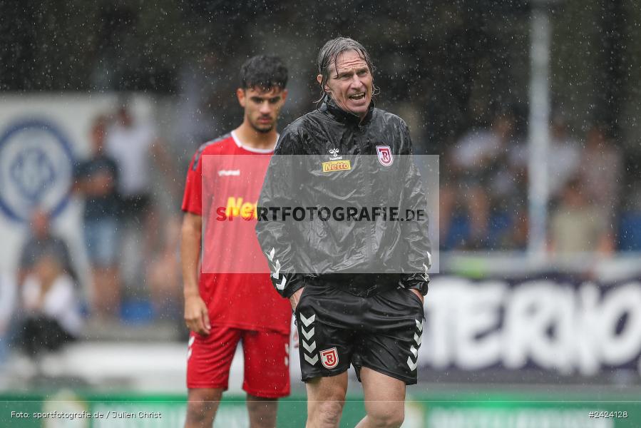Sepp-Endres-Sportanlage, Würzburg, 03.08.2024, sport, action, Fussball, BFV, 4. Spieltag, Bayernliga Nord, SSV, WFV, SSV Jahn Regensburg II (U21), Würzburger FV 04 - Bild-ID: 2424128