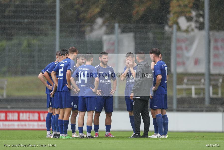 Sepp-Endres-Sportanlage, Würzburg, 03.08.2024, sport, action, Fussball, BFV, 4. Spieltag, Bayernliga Nord, SSV, WFV, SSV Jahn Regensburg II (U21), Würzburger FV 04 - Bild-ID: 2424132