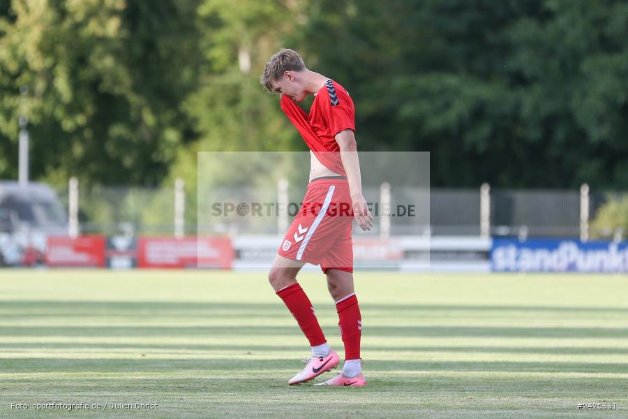 Fundamentum Sportpark, Karlburg, 09.08.2024, sport, action, BFV, Fussball, 5. Spieltag, Bayernliga Nord, SSV, TSV, SSV Jahn Regensburg II (U21), TSV Karlburg - Bild-ID: 2425331 Fundamentum Sportpark, Karlburg, 09.08.2024, sport, action, BFV, Fussball, 5. Spieltag, Bayernliga Nord, SSV, TSV, SSV Jahn Regensburg II (U21), TSV Karlburg - Bild-ID: 2425331